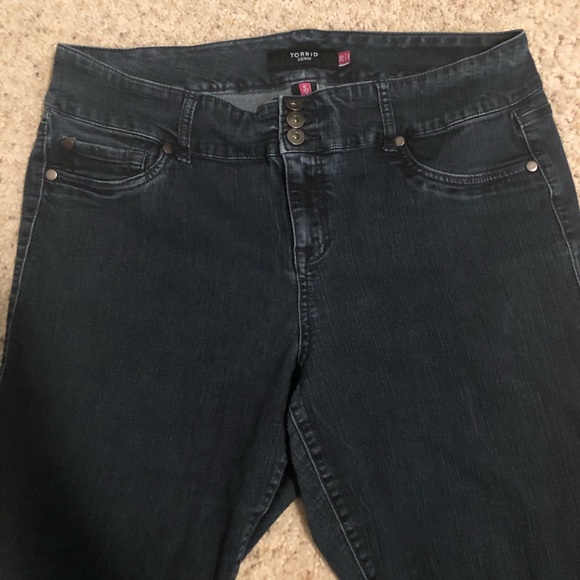 Torrid jeans - Picture 1 of 3